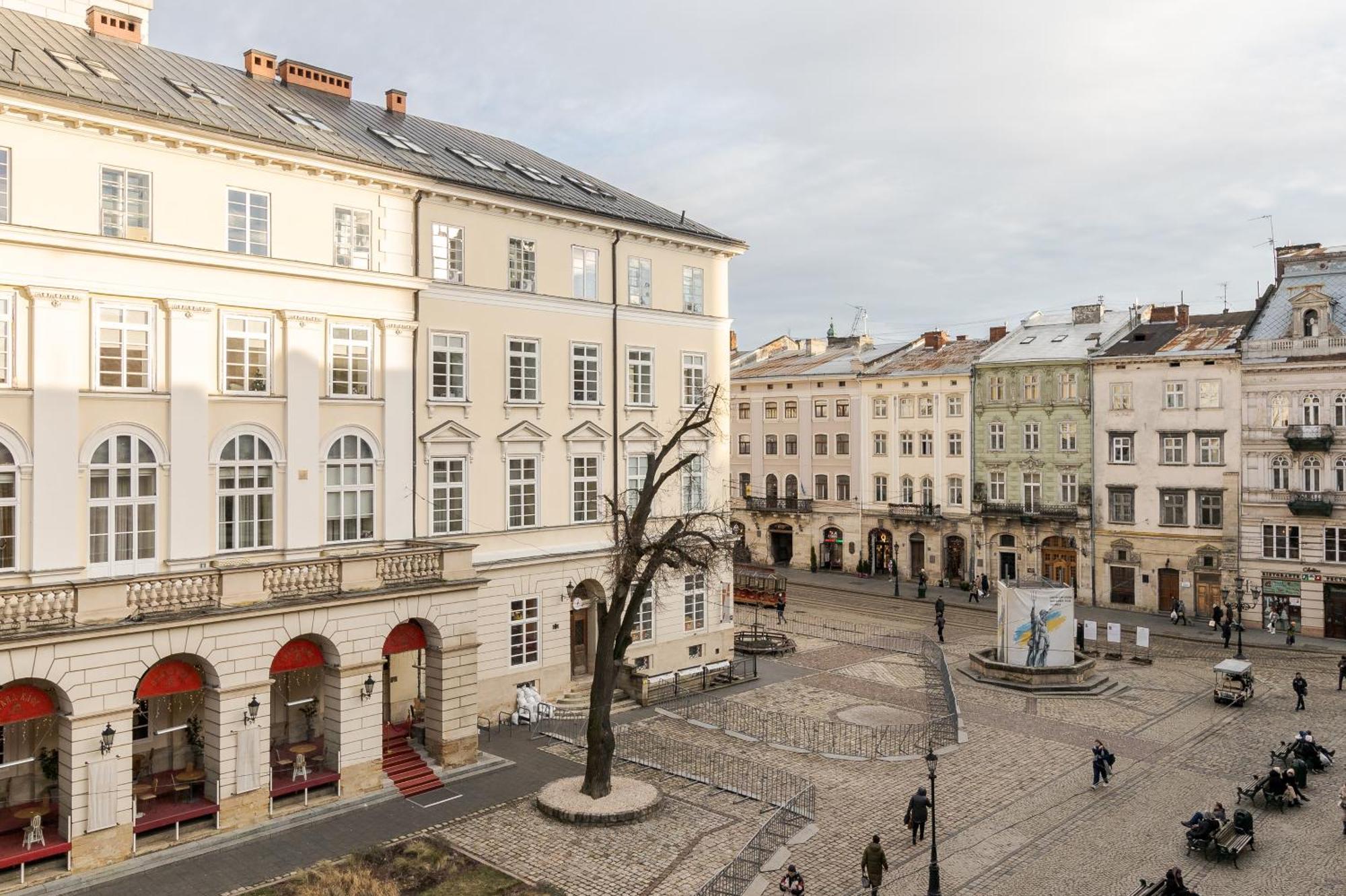 Inshiapartments On Rynok Square Лвив Екстериор снимка